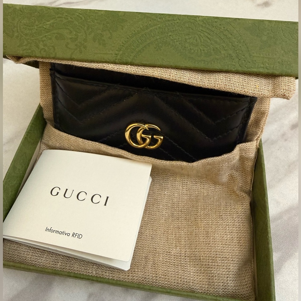 (90% New) Gucci Black Leather Card Holder - Picture 7 of 7